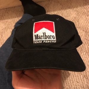 Marlboro SnapBack